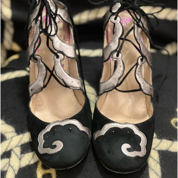 Emanuel Ungaro  beautiful lace up shoes size 6 - Picture 2 of 7